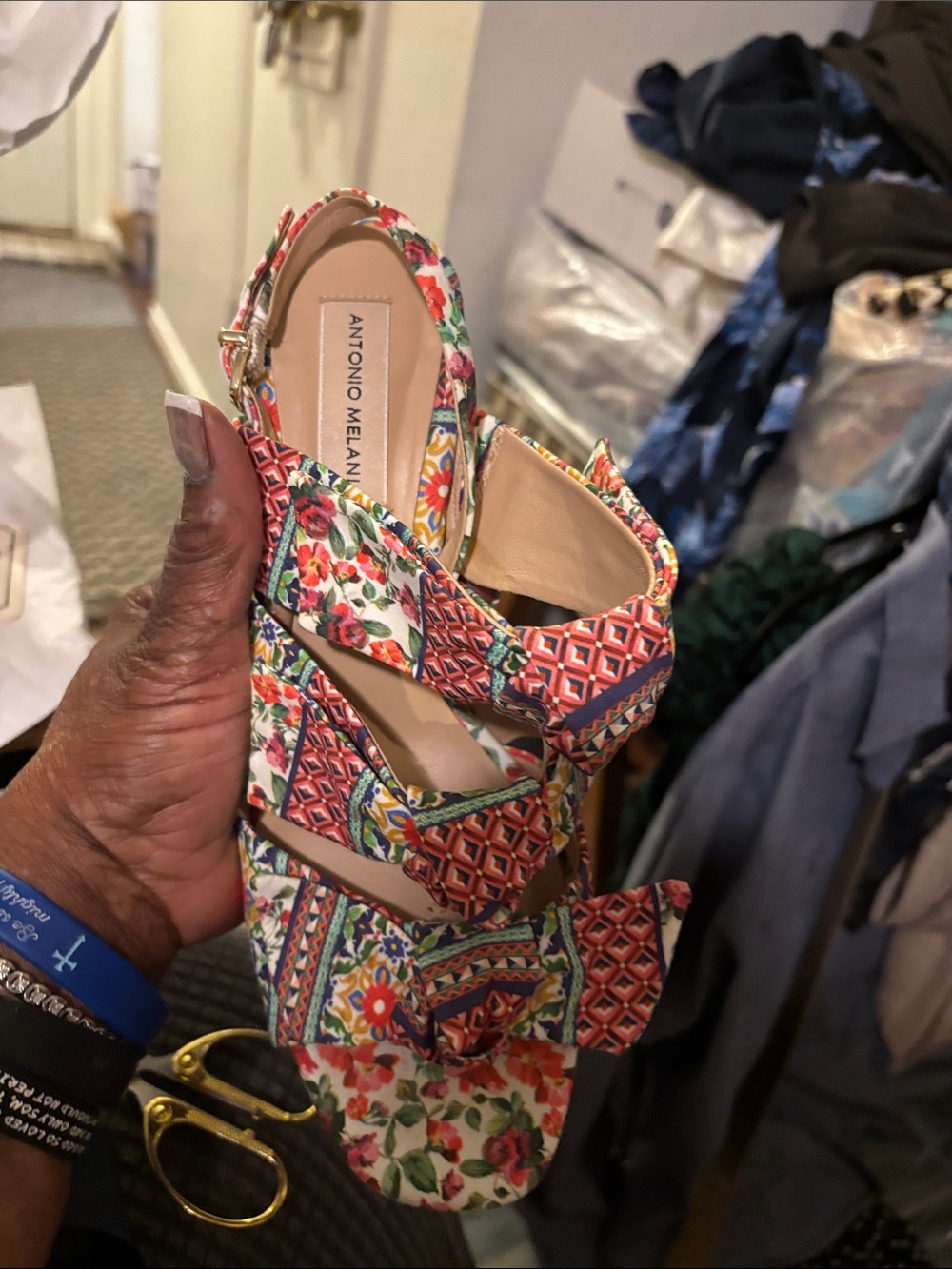 ANTONIO MELANI Multicolor Floral Print Wedge Sandals 4” heels - Picture 3 of 12